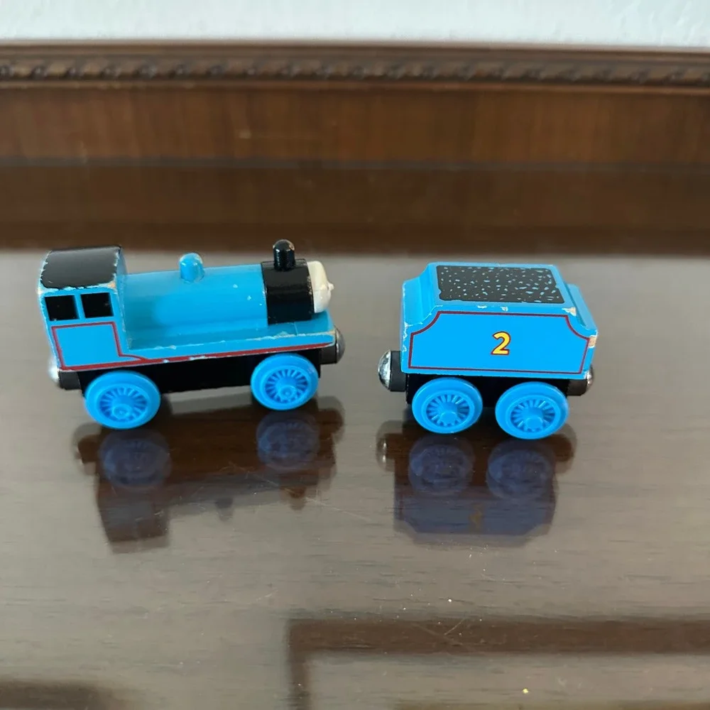 Thomas Wooden Railway Edward the Blue Engine No 2 Train and Tender 1994 Vintage